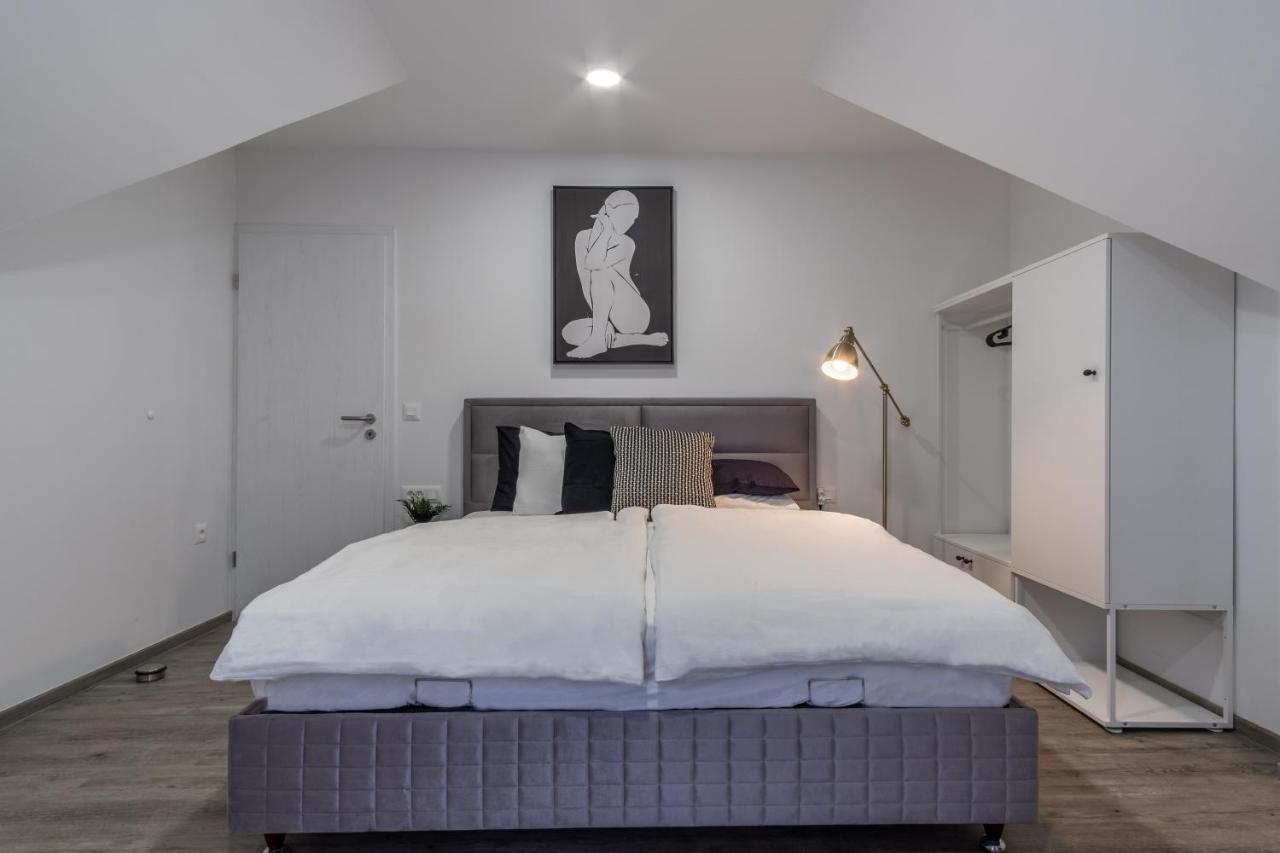 Apartments Park Siska לובליאנה מראה חיצוני תמונה